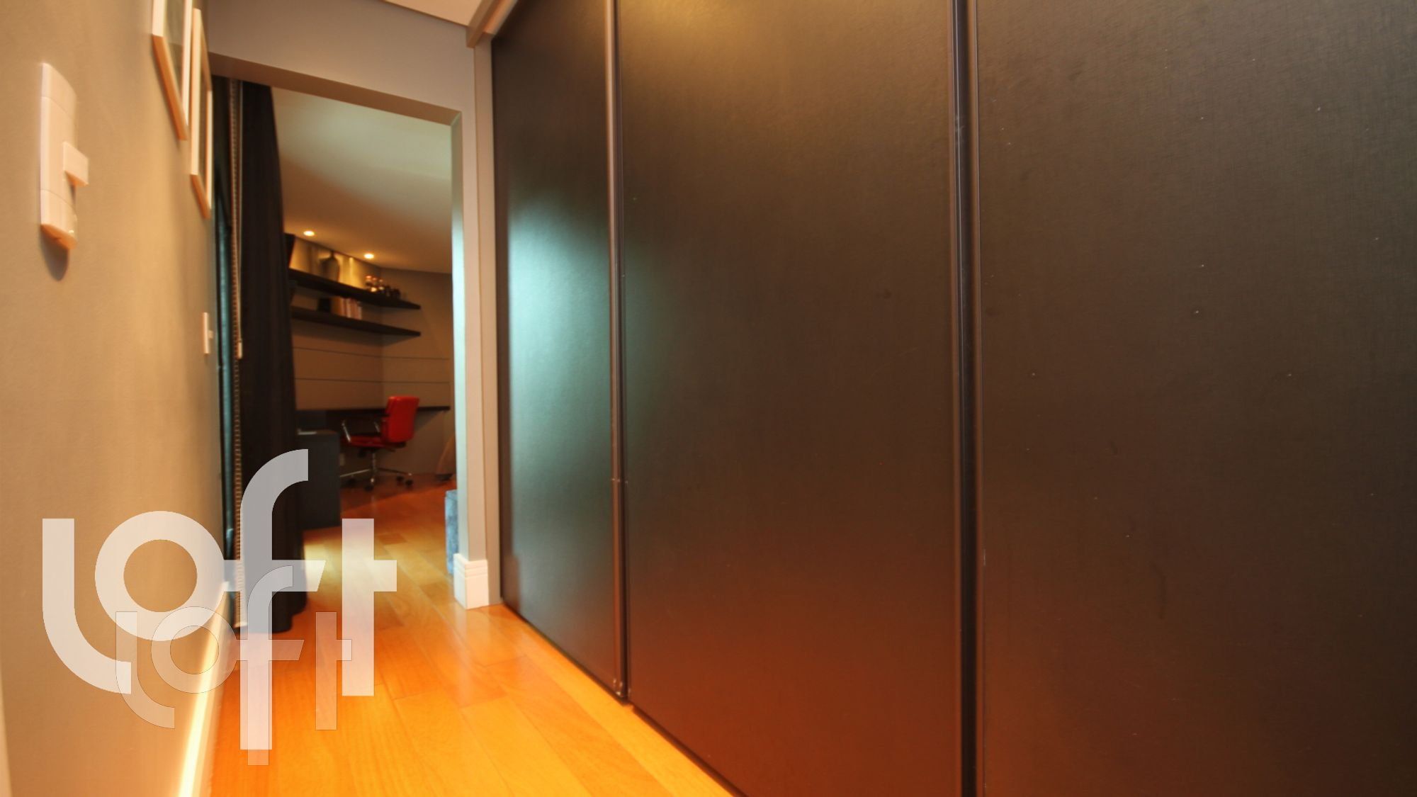 Apartamento à venda com 3 quartos, 200m² - Foto 14