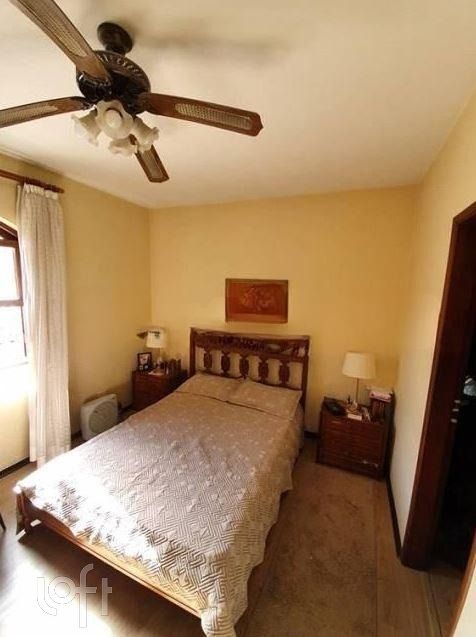 Casa à venda com 3 quartos, 319m² - Foto 4