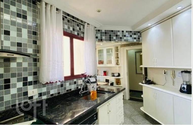 Apartamento à venda com 4 quartos, 165m² - Foto 11