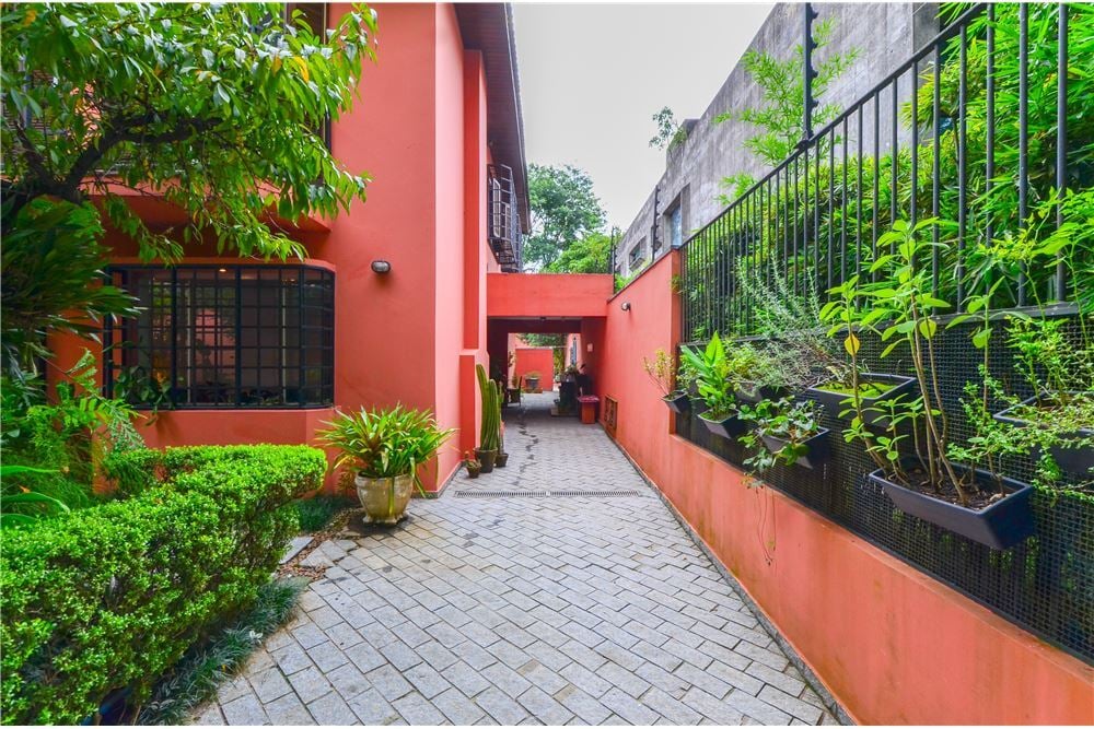 Casa, 4 quartos, 386 m² - Foto 32