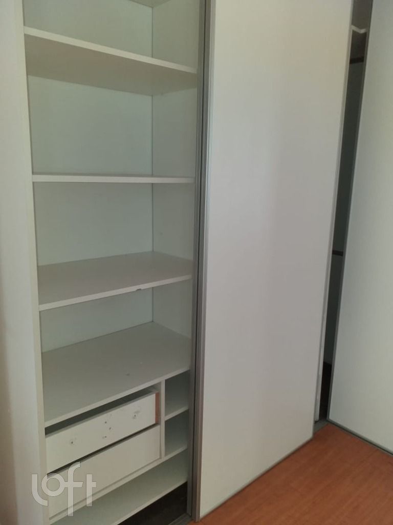 Apartamento à venda com 3 quartos, 180m² - Foto 8