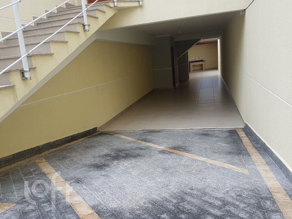 Casa à venda com 3 quartos, 180m² - Foto 2