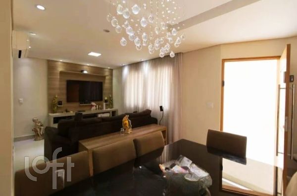 Casa, 4 quartos, 226 m² - Foto 1