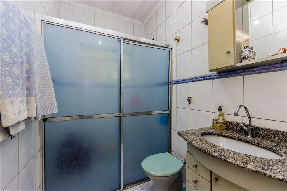 Casa à venda com 2 quartos, 80m² - Foto 17