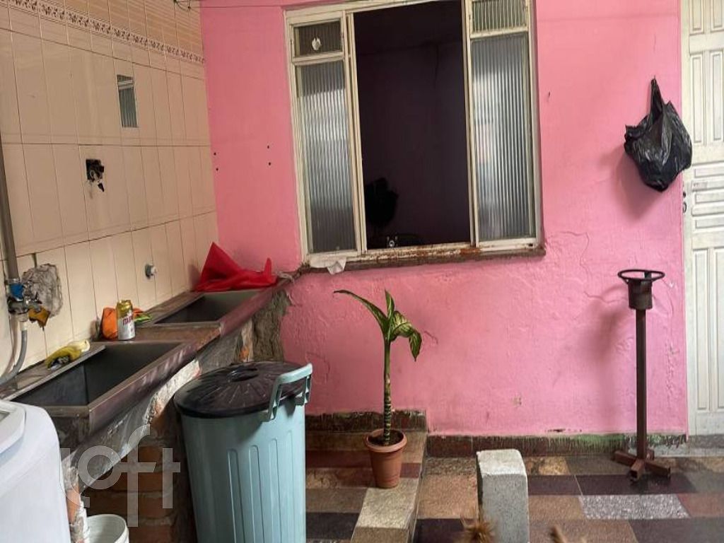 Casa à venda com 3 quartos, 250m² - Foto 11