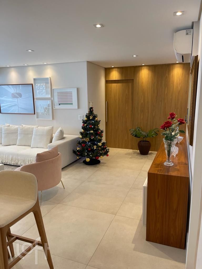 Apartamento à venda com 3 quartos, 106m² - Foto 11