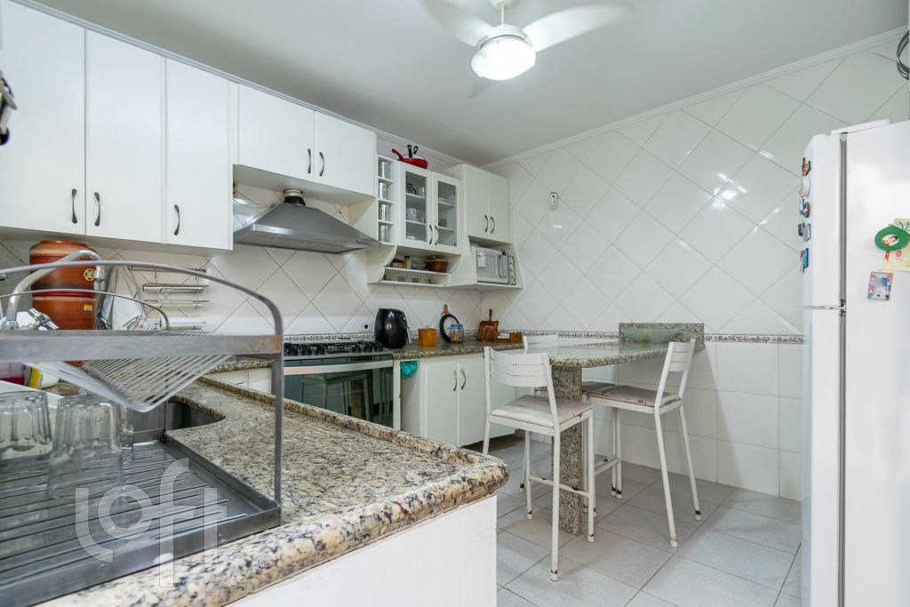 Casa, 4 quartos, 250 m² - Foto 40