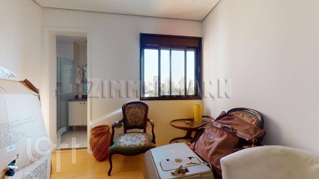 Apartamento à venda com 4 quartos, 345m² - Foto 17