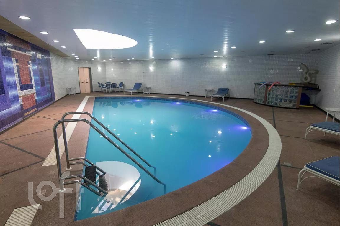 Apartamento à venda com 4 quartos, 310m² - Foto 42