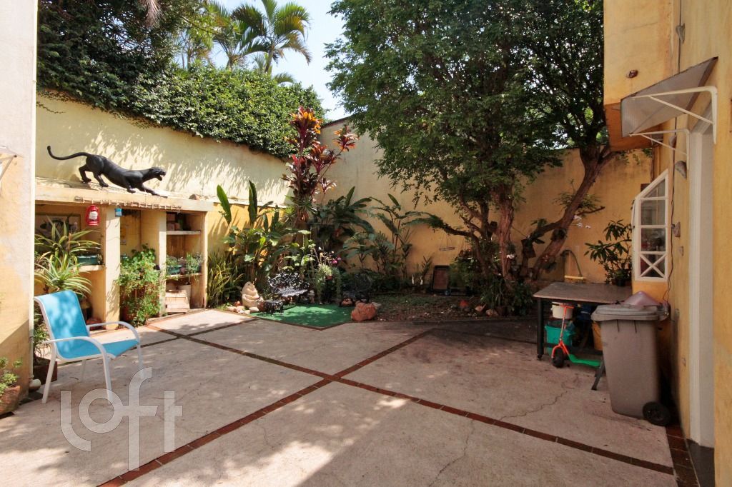 Casa, 4 quartos, 235 m² - Foto 32