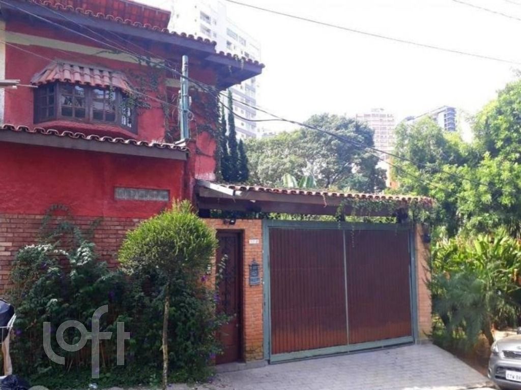 Casa à venda com 4 quartos, 168m² - Foto 1