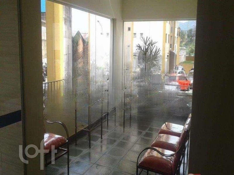 Apartamento à venda com 2 quartos, 52m² - Foto 16