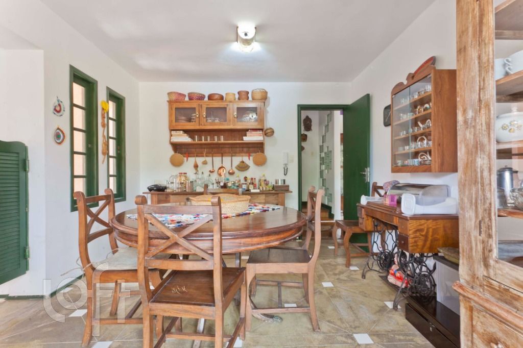 Casa, 3 quartos, 250 m² - Foto 30