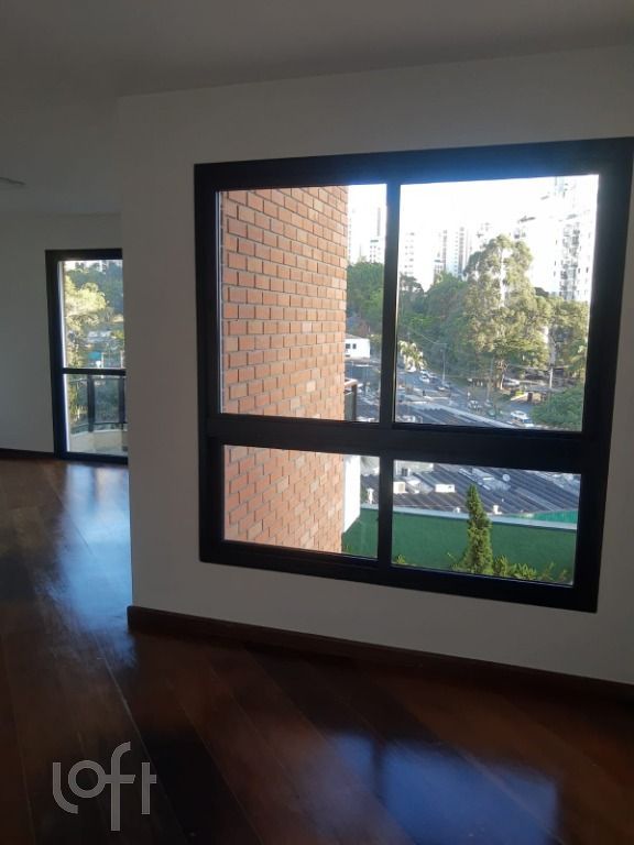 Apartamento à venda com 3 quartos, 133m² - Foto 2