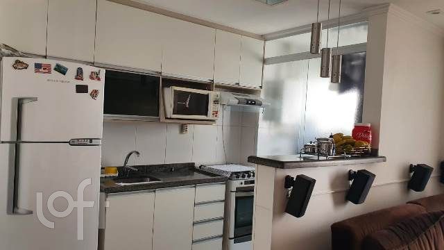 Apartamento à venda com 2 quartos, 48m² - Foto 5