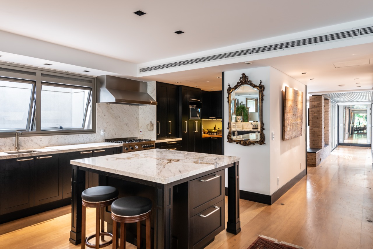 Casa de Condomínio à venda com 3 quartos, 459m² - Foto 9