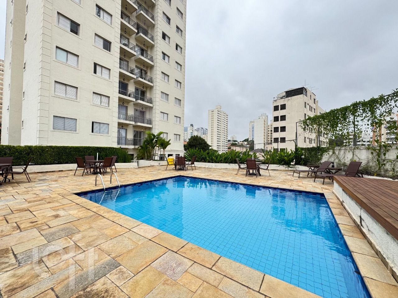 Apartamento à venda com 2 quartos, 73m² - Foto 48