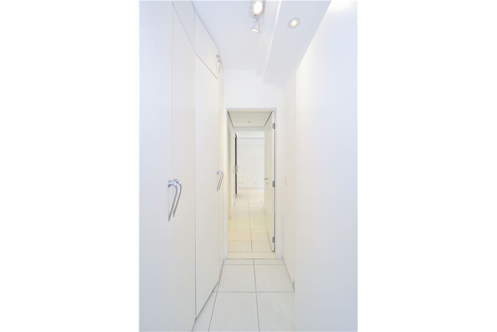 Apartamento à venda com 3 quartos, 129m² - Foto 7