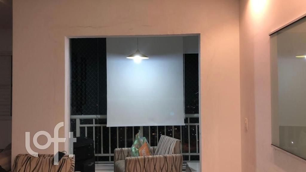 Apartamento à venda com 2 quartos, 60m² - Foto 3