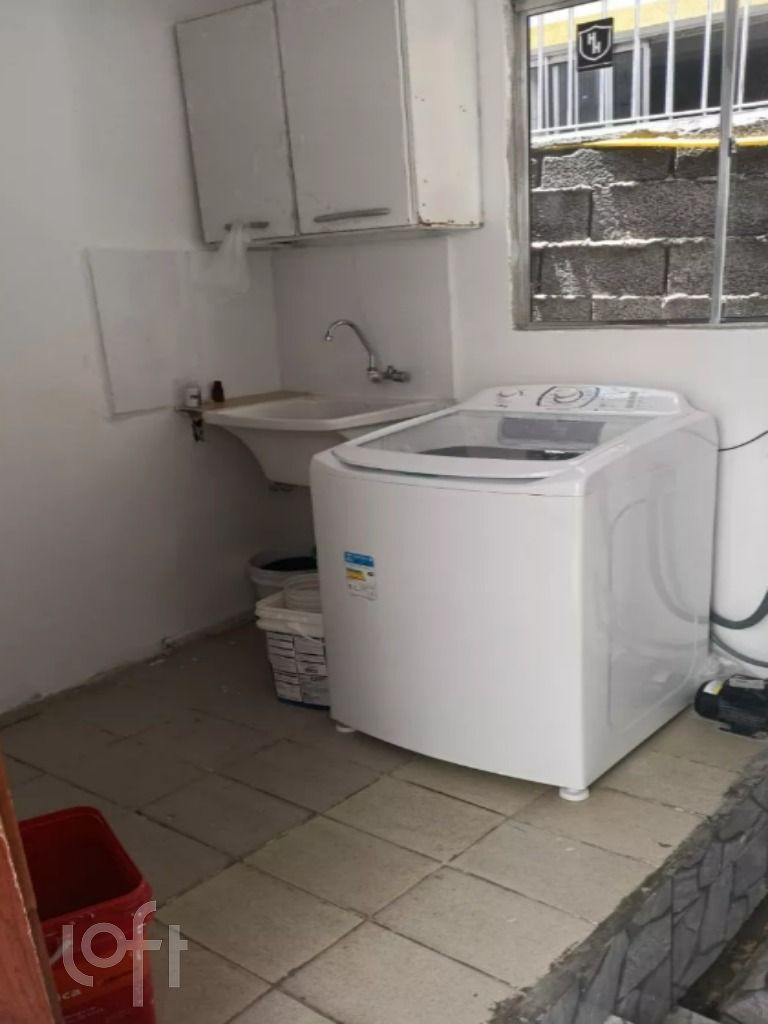 Casa à venda com 4 quartos, 220m² - Foto 25