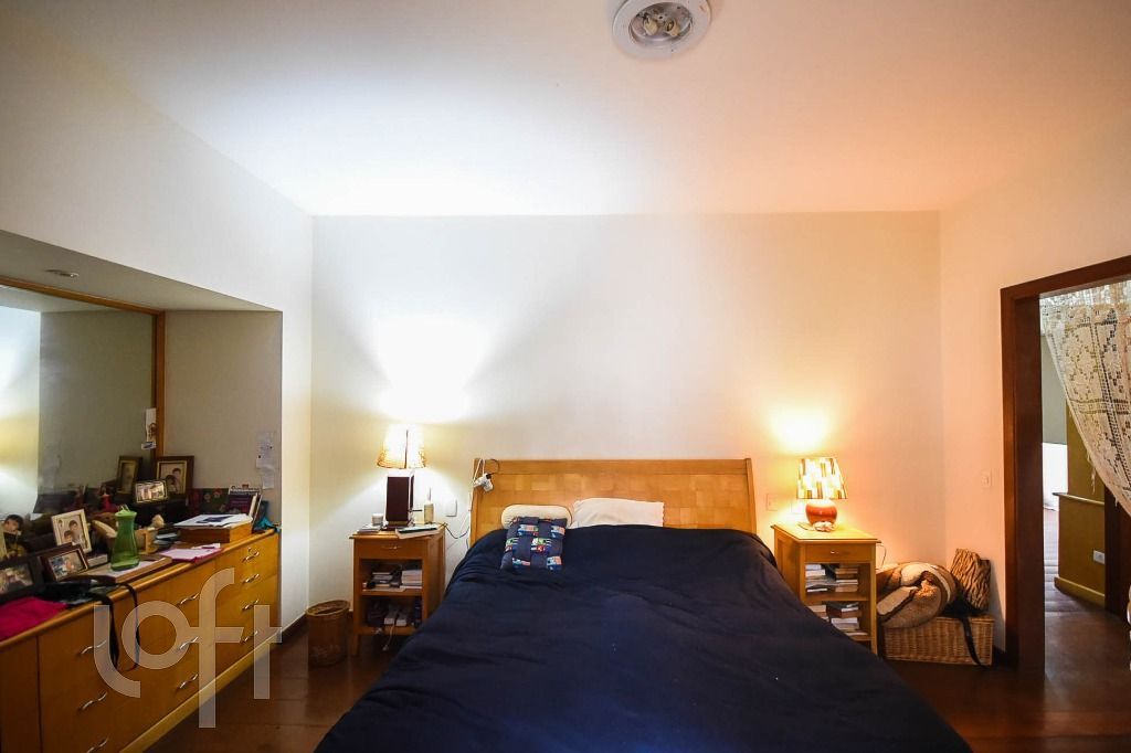 Casa à venda com 4 quartos, 426m² - Foto 23
