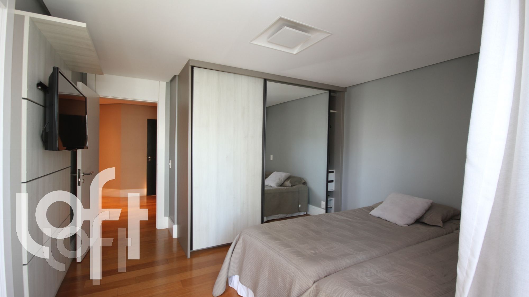 Apartamento à venda com 3 quartos, 200m² - Foto 17