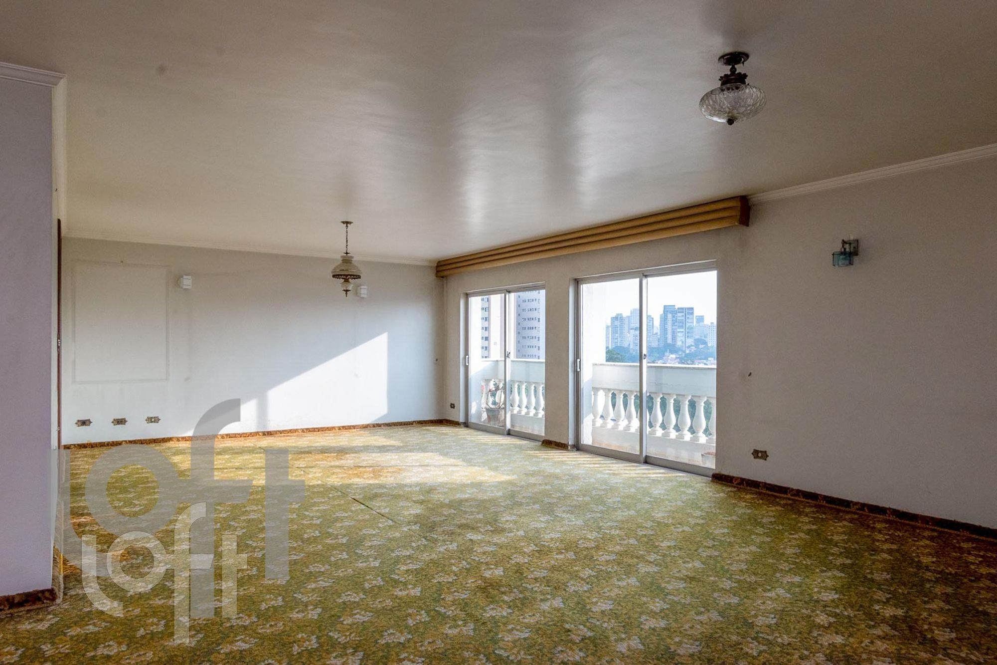 Apartamento à venda com 3 quartos, 225m² - Foto 23