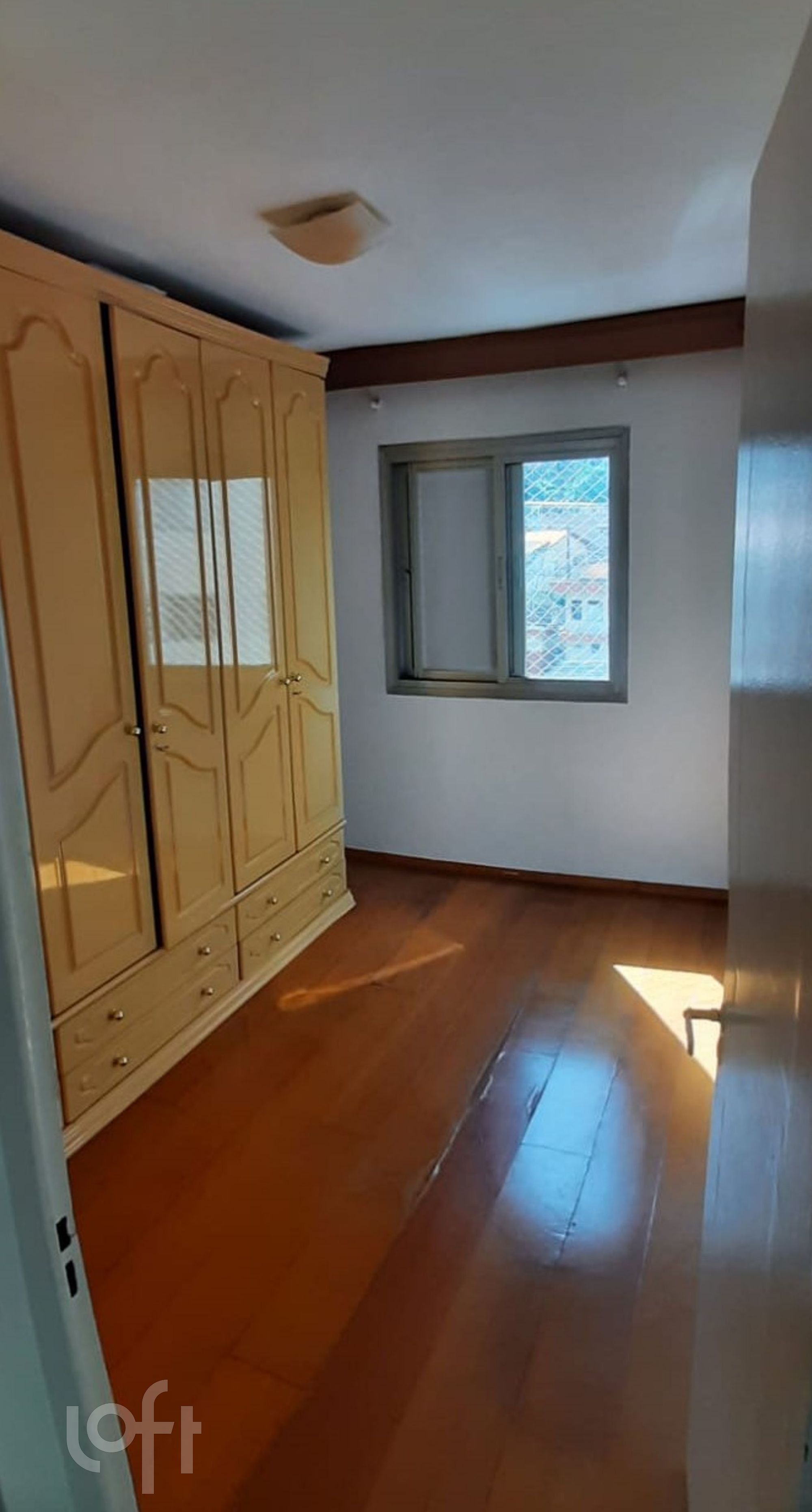 Apartamento à venda com 2 quartos, 67m² - Foto 3