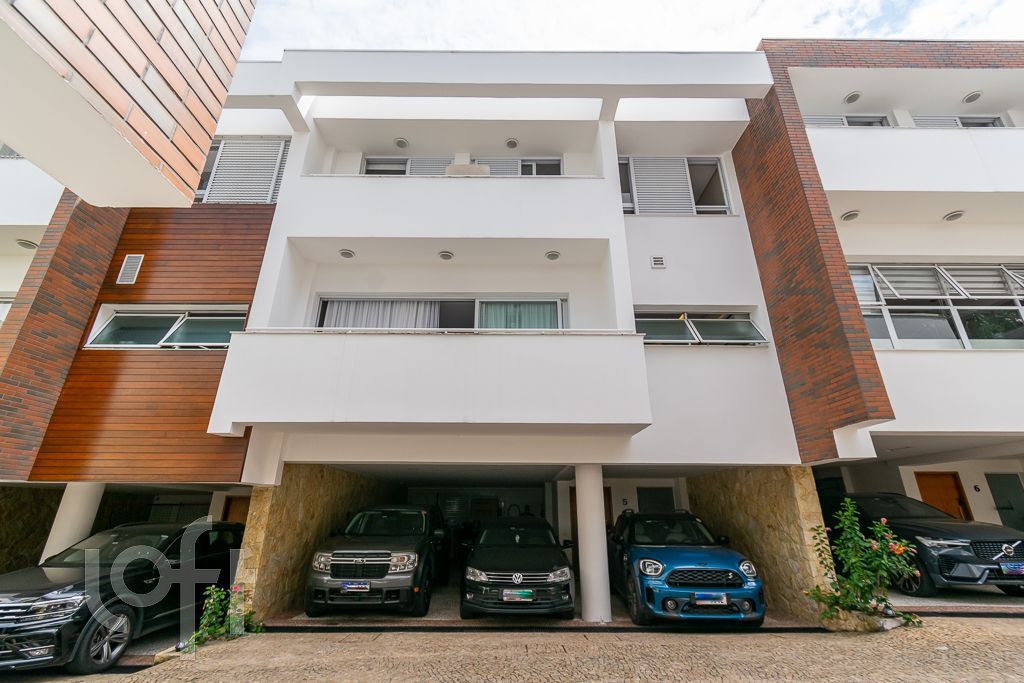 Casa à venda com 4 quartos, 332m² - Foto 50