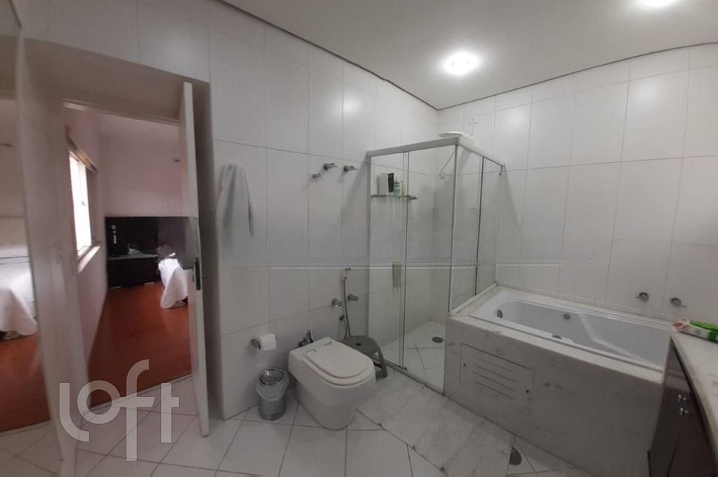 Casa à venda com 5 quartos, 250m² - Foto 16