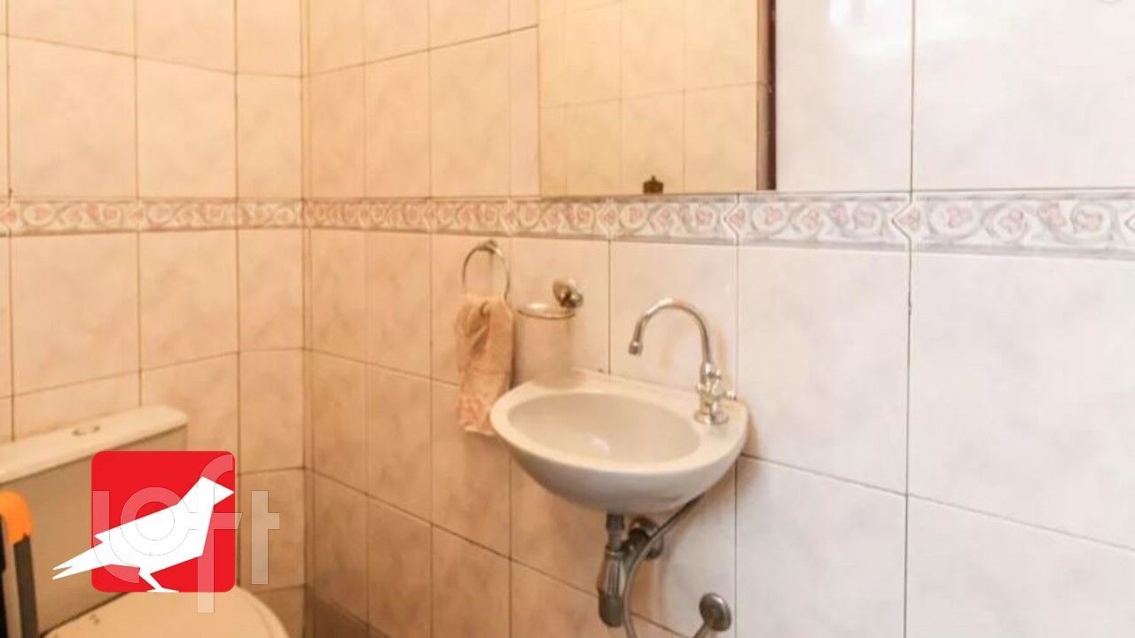 Casa à venda com 4 quartos, 240m² - Foto 6