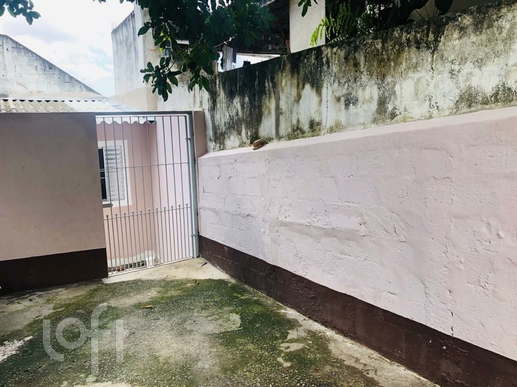 Casa à venda com 1 quarto, 250m² - Foto 15