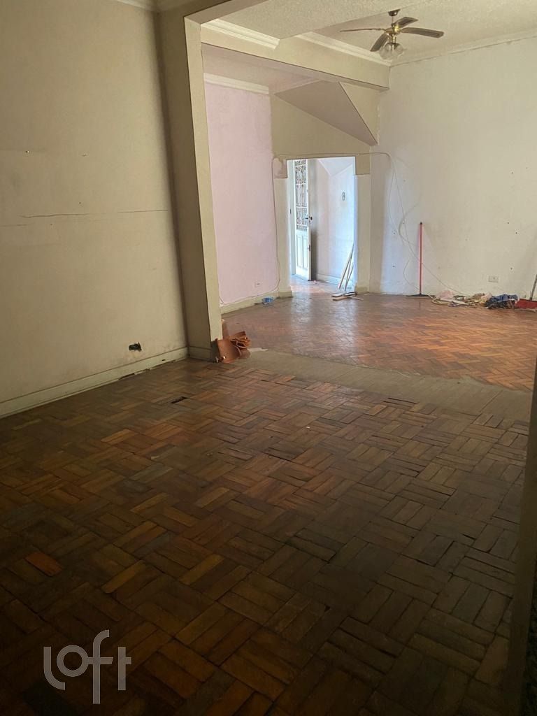 Casa à venda com 2 quartos, 72m² - Foto 1