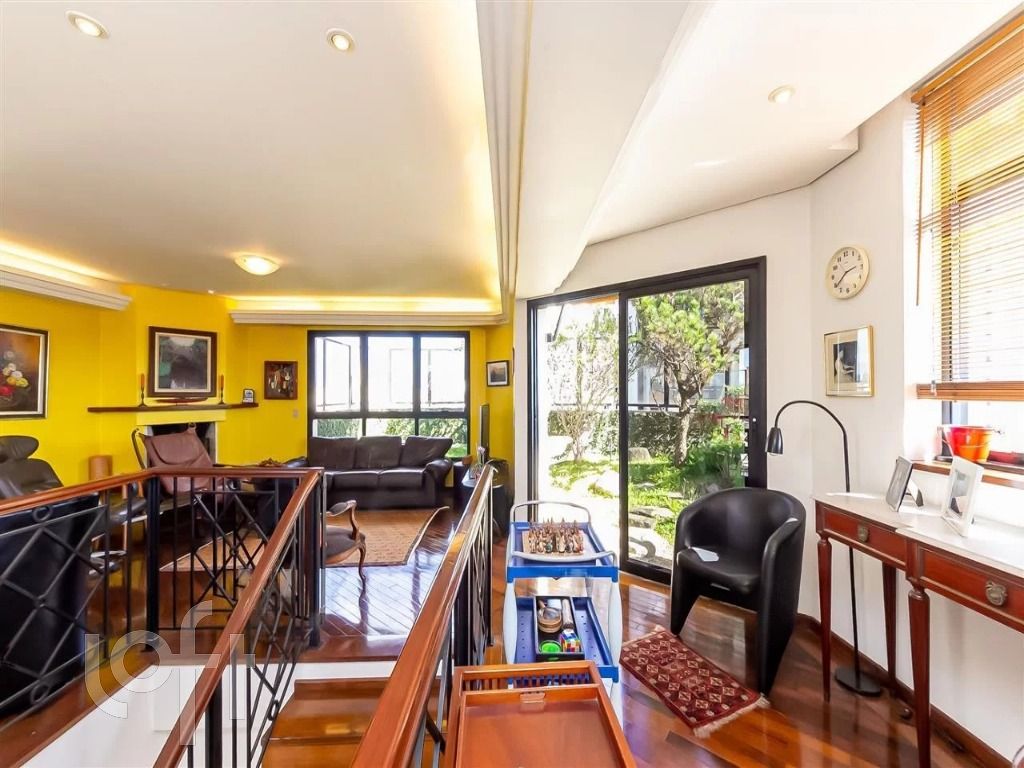 Apartamento à venda com 5 quartos, 360m² - Foto 1