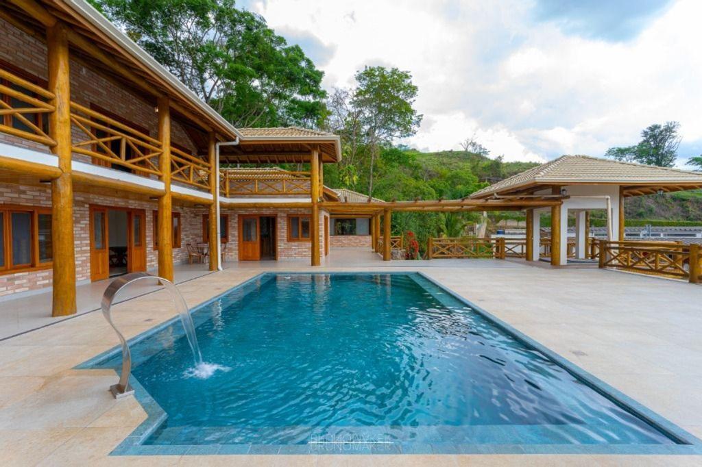 Casa à venda com 4 quartos - Foto 9