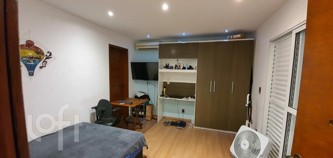 Casa de Condomínio à venda com 4 quartos, 220m² - Foto 15