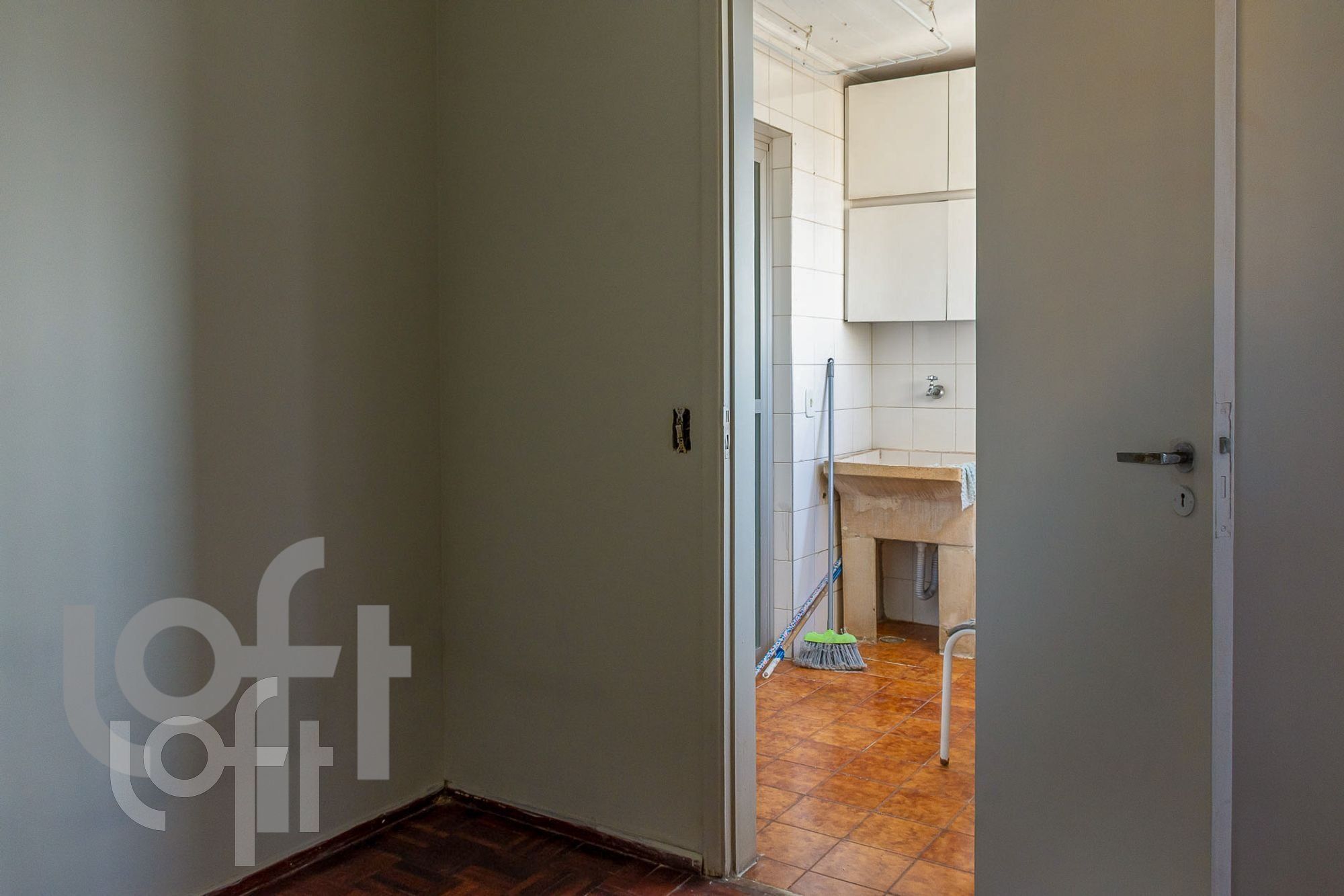 Apartamento à venda com 2 quartos, 135m² - Foto 3