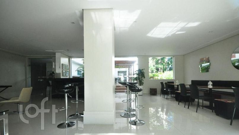 Apartamento à venda com 4 quartos, 210m² - Foto 8