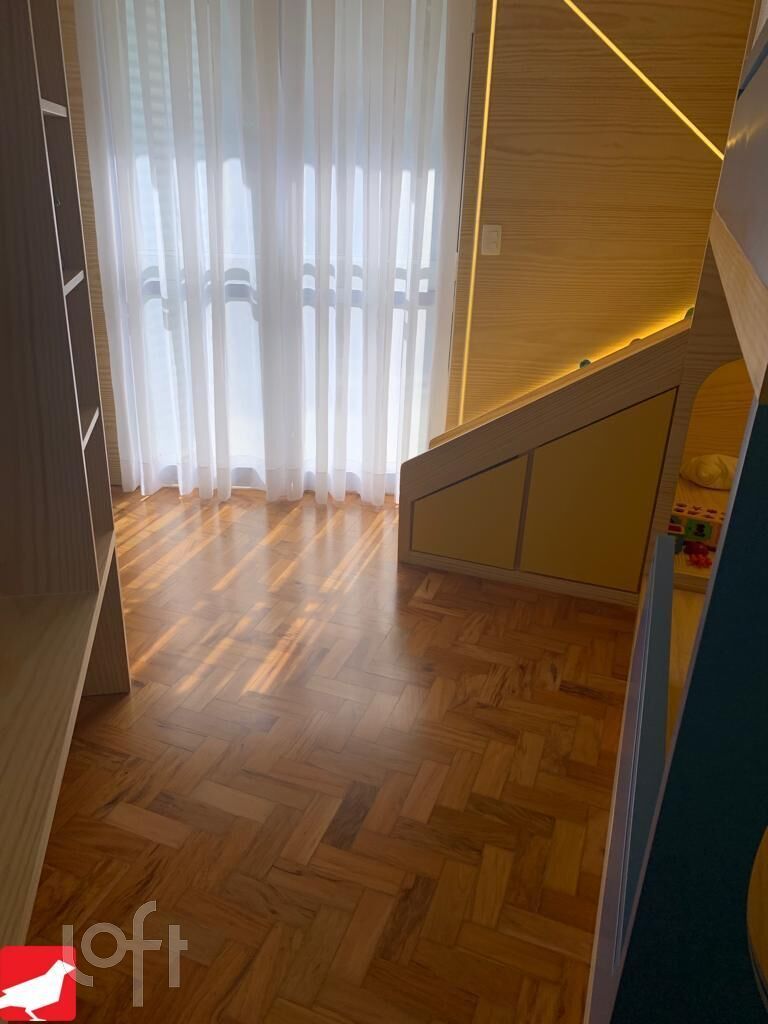 Casa à venda com 3 quartos, 234m² - Foto 11