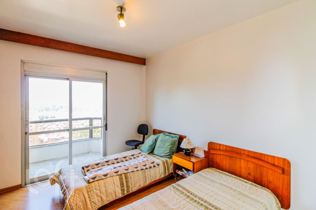 Apartamento à venda com 3 quartos, 188m² - Foto 26
