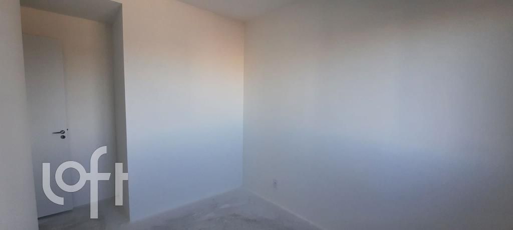 Apartamento à venda com 2 quartos, 43m² - Foto 3