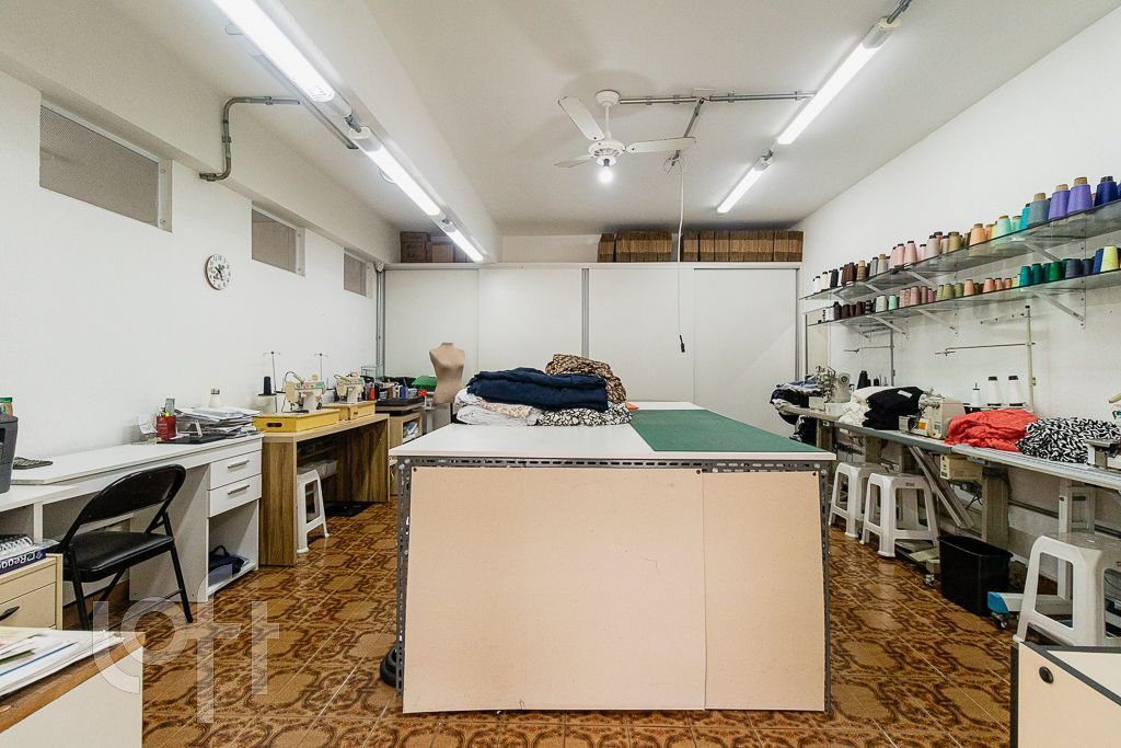 Casa, 4 quartos, 317 m² - Foto 49