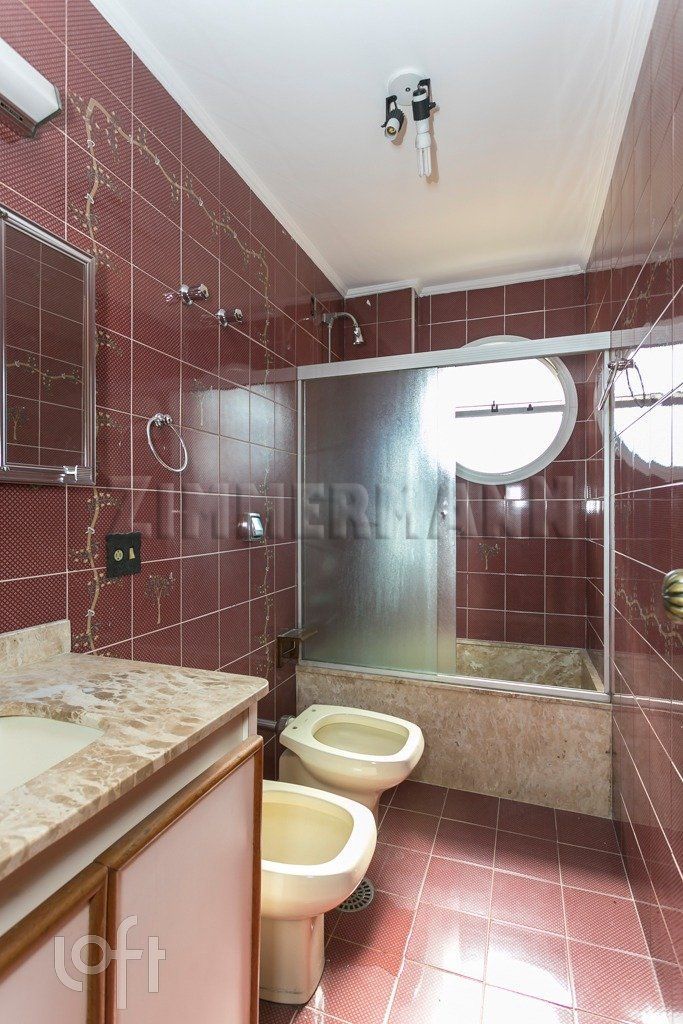 Apartamento à venda com 3 quartos, 160m² - Foto 26