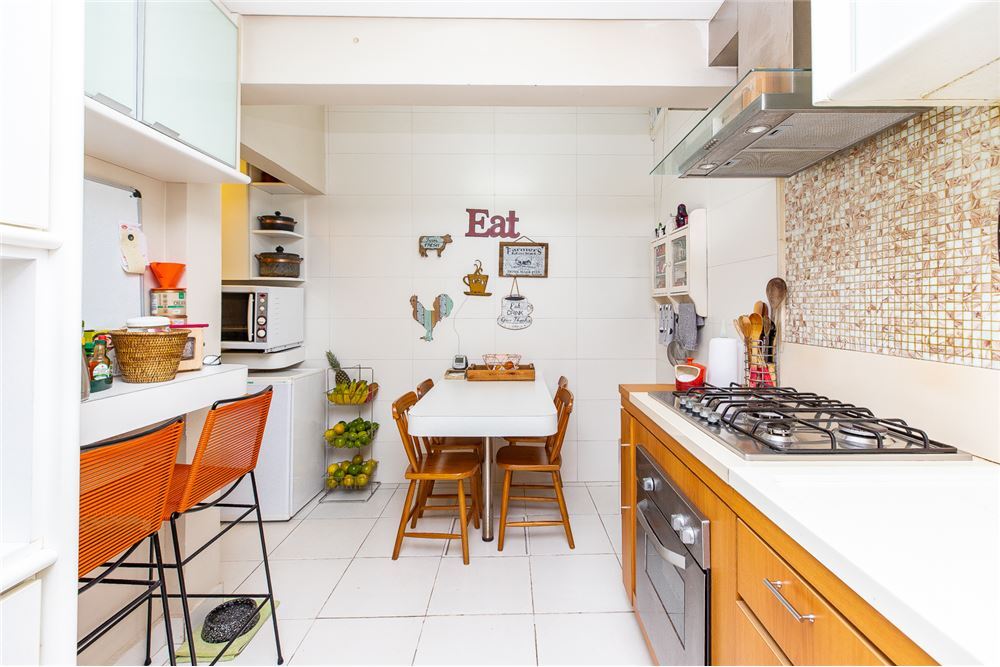 Casa, 3 quartos, 220 m² - Foto 24