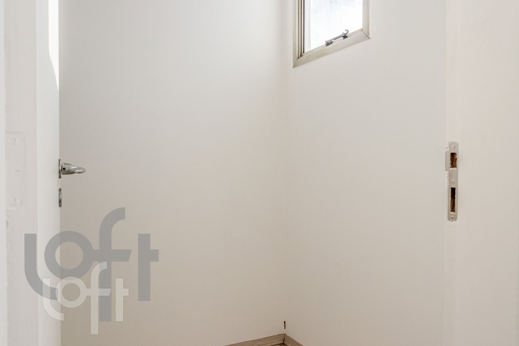 Apartamento, 3 quartos, 210 m² - Foto 2