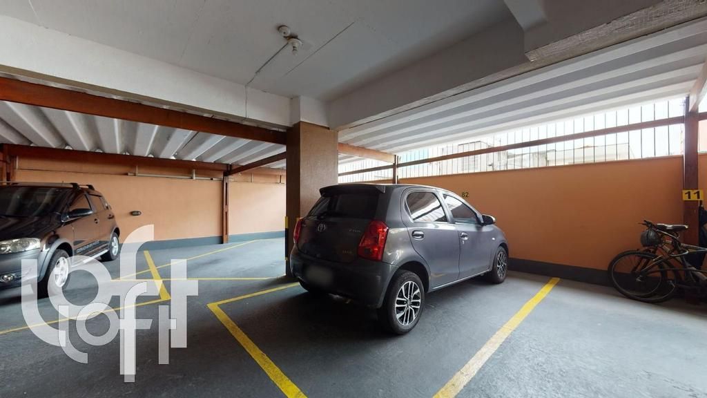 Apartamento à venda com 2 quartos, 64m² - Foto 43