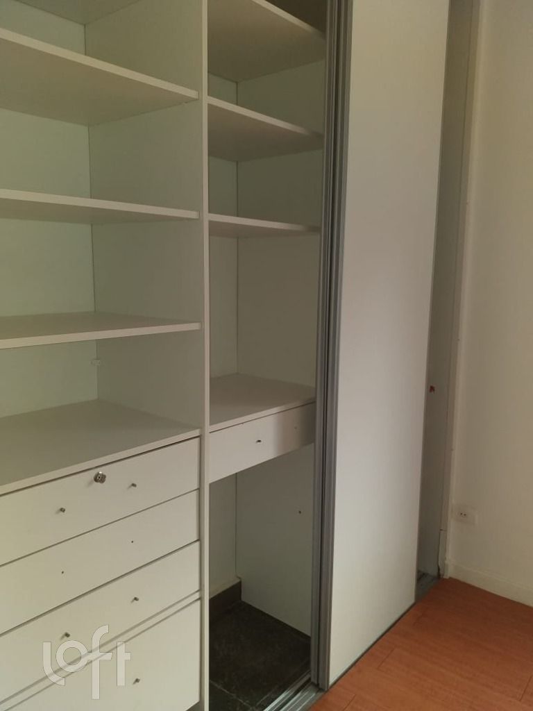 Apartamento à venda com 3 quartos, 180m² - Foto 9