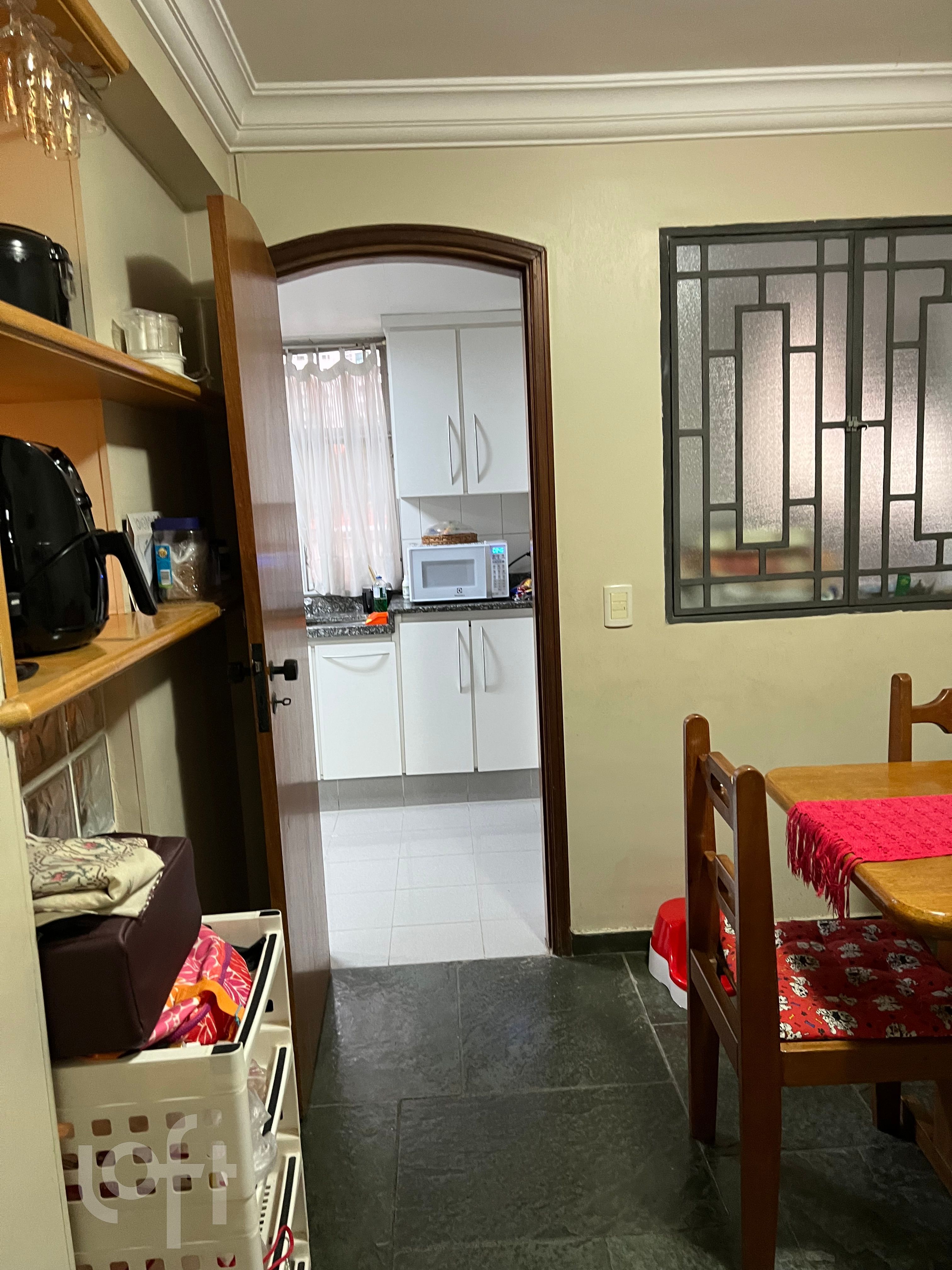 Apartamento à venda com 3 quartos, 135m² - Foto 8