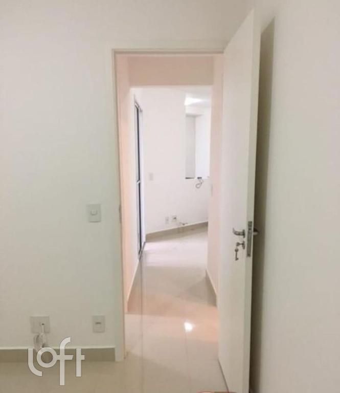 Apartamento à venda com 2 quartos, 48m² - Foto 3