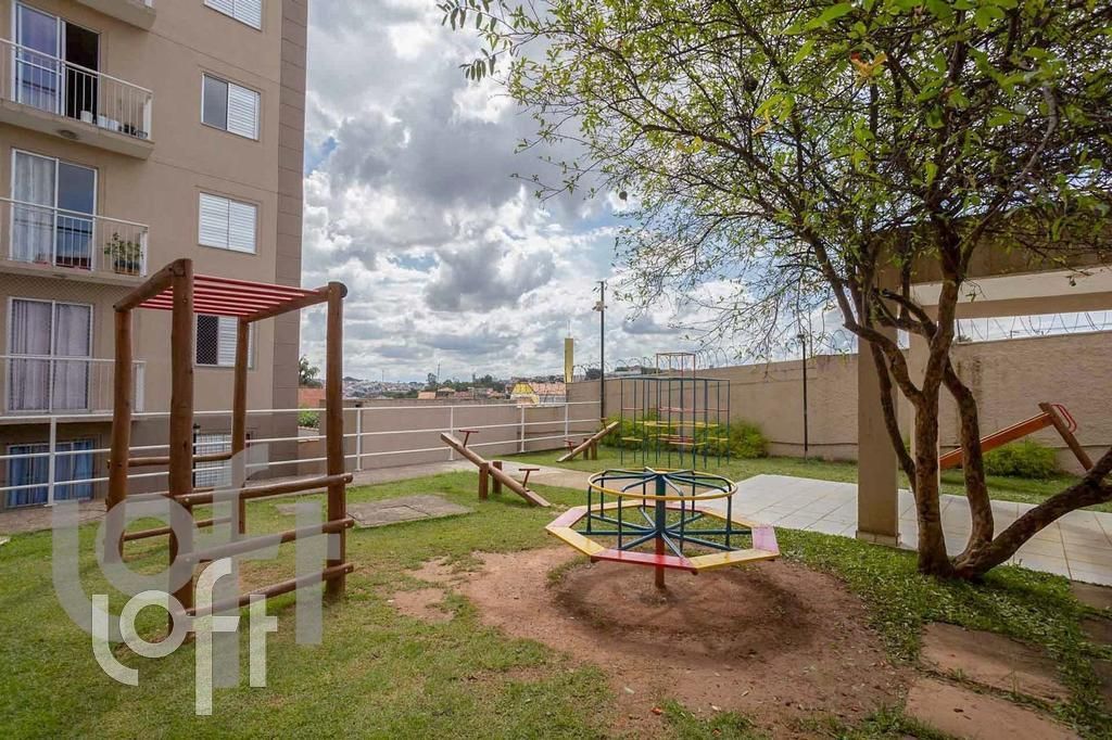 Apartamento à venda com 3 quartos, 93m² - Foto 11
